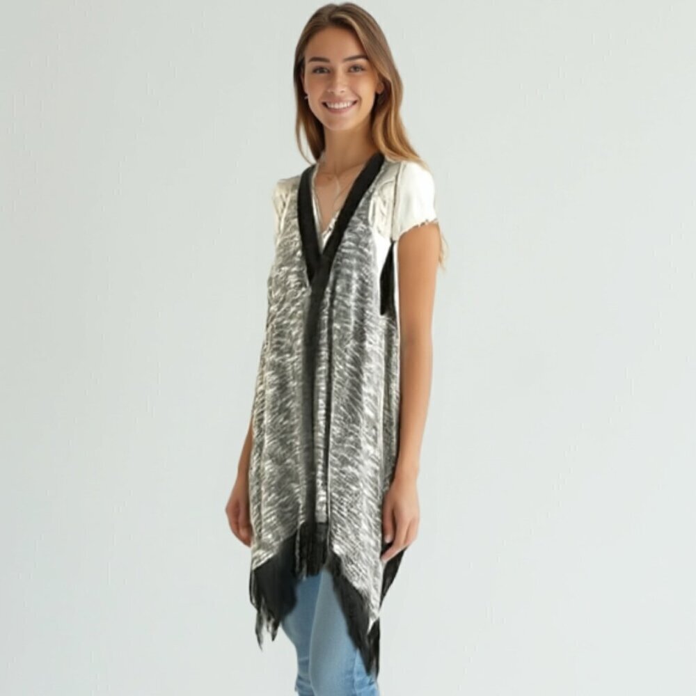 Jessica Simpson open cardigan vest
